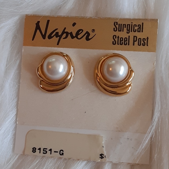 VINTAGE NAPIER EARRINGS, 2 pr. Surgical steel post - Picture 2 of 4